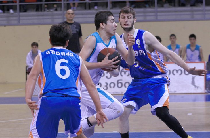 16-წლამდელთა ჩემპიონატში რეგულარული დასრულდა და პლეი ოფი იწყება
