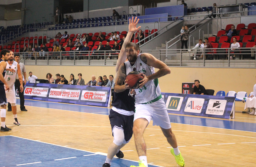Cactus started the Superleague with a victory