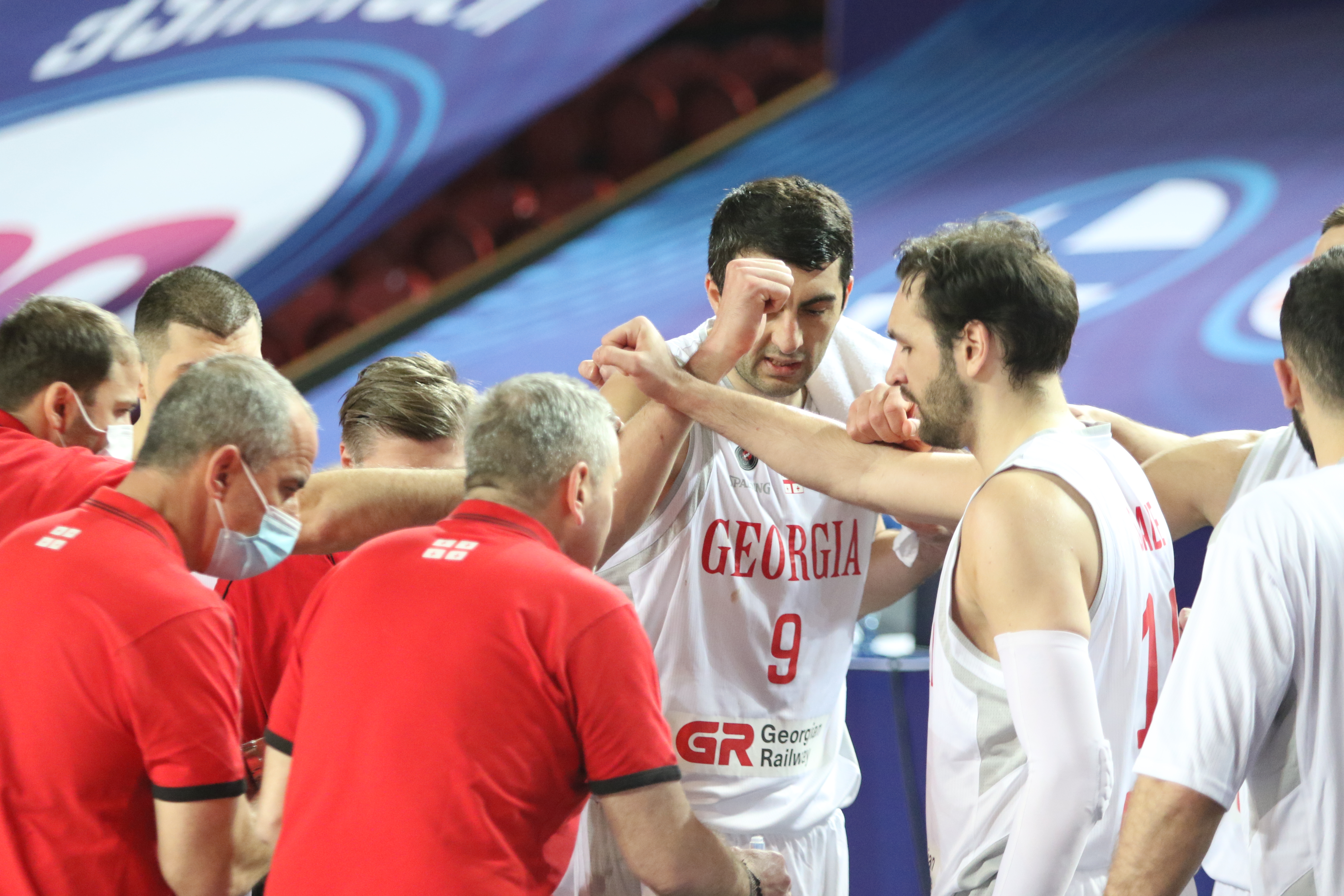 Shermadini's assist and Sanadze's three-pointer is in the top 10 in FIBA's favorite moments