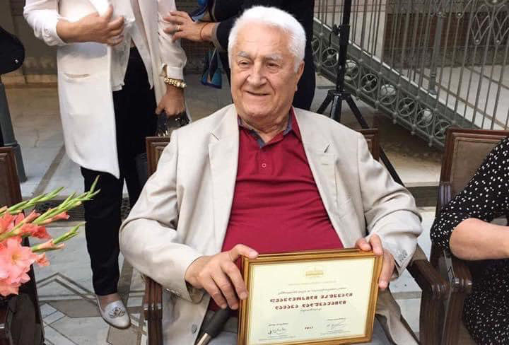 ვაჟა გვანცელაძეს 89 წლის შესრულებას ულოცავს საქართველოს კალათბურთის ფედერაცია